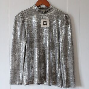Anne Klein Silver Long-Sleeve top, Size S